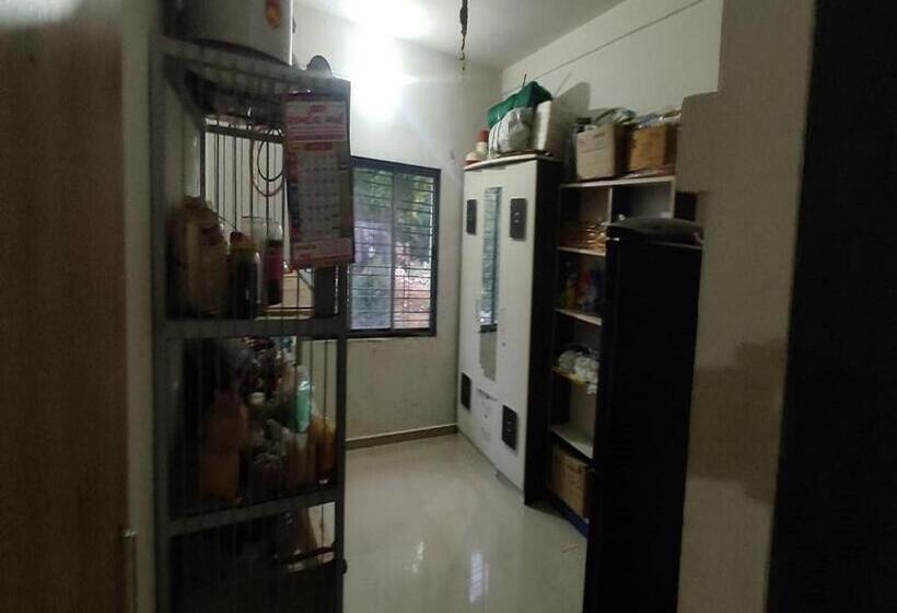 Hotel Vrundavan Resort, Narmada