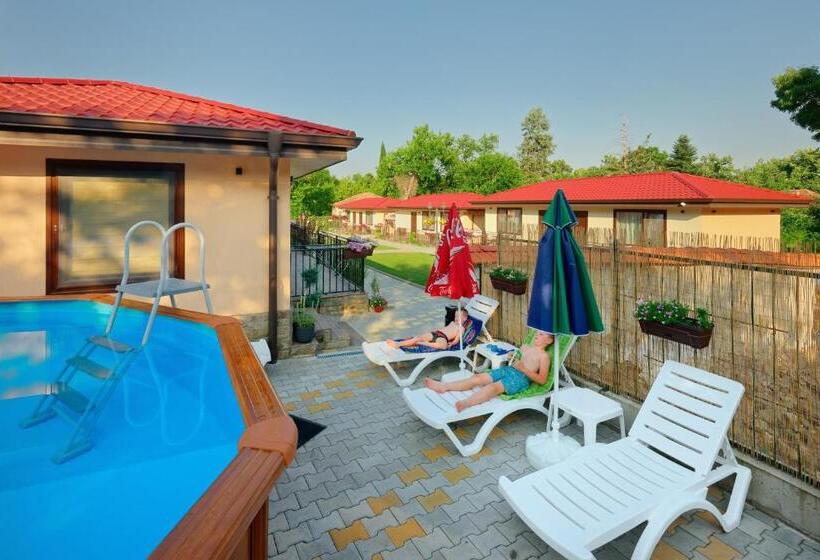 بنسيون комплекс колонада