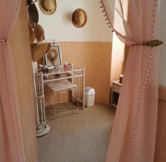 بنسيون Casa Maria