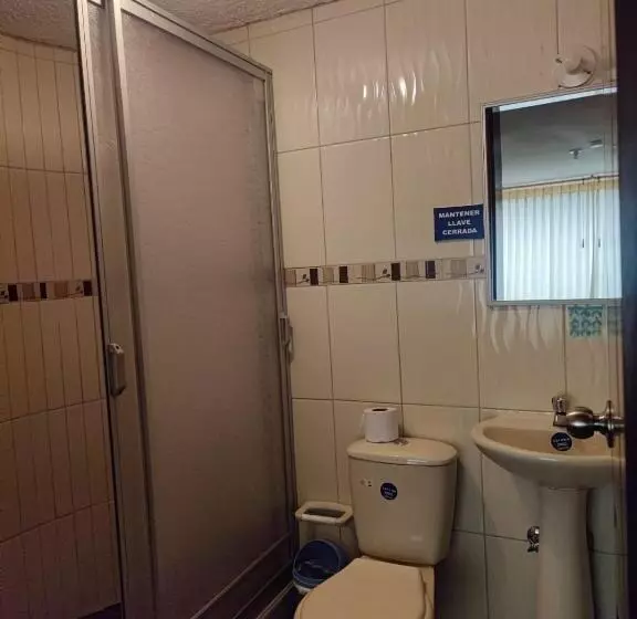 ペンション Hostal El Confort Quito Norte