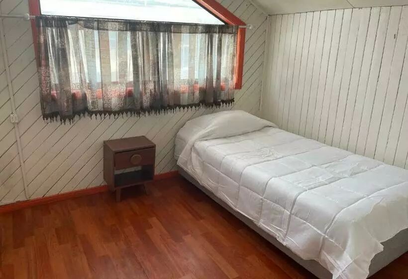ペンション Hostal Y Hospedaje Chacabuco