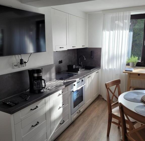 بنسيون Villa Pinia