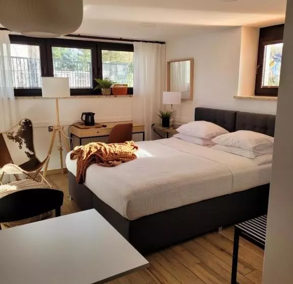 ペンション Villa Pinia