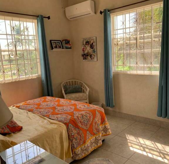 Raivens Nest Bed And Breakfast