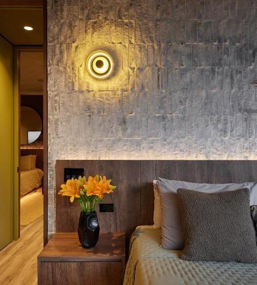 Wake   Branded Residences