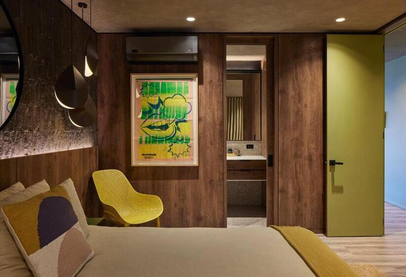 Wake   Branded Residences