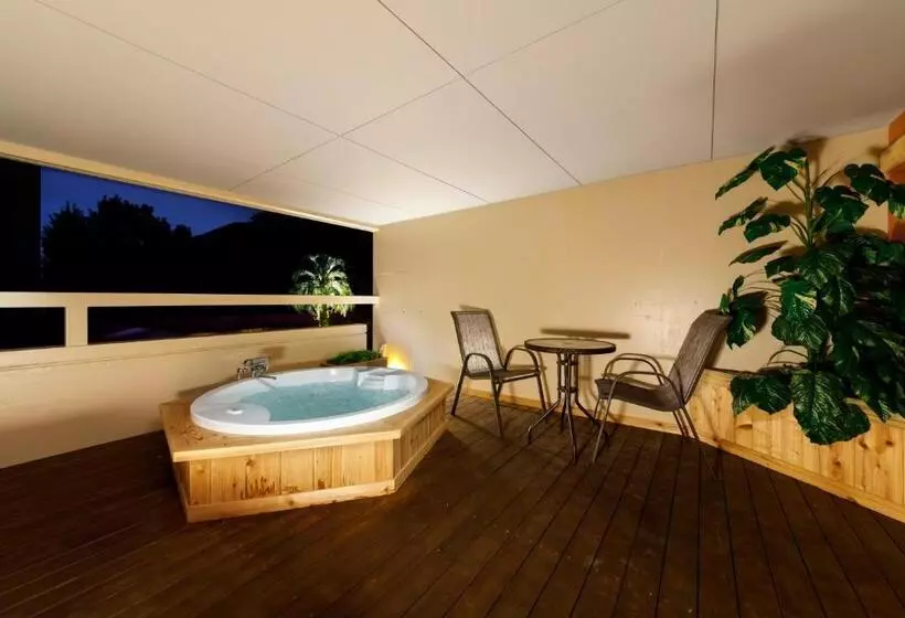 ホテル Hanabi 長良の湯  大人専用