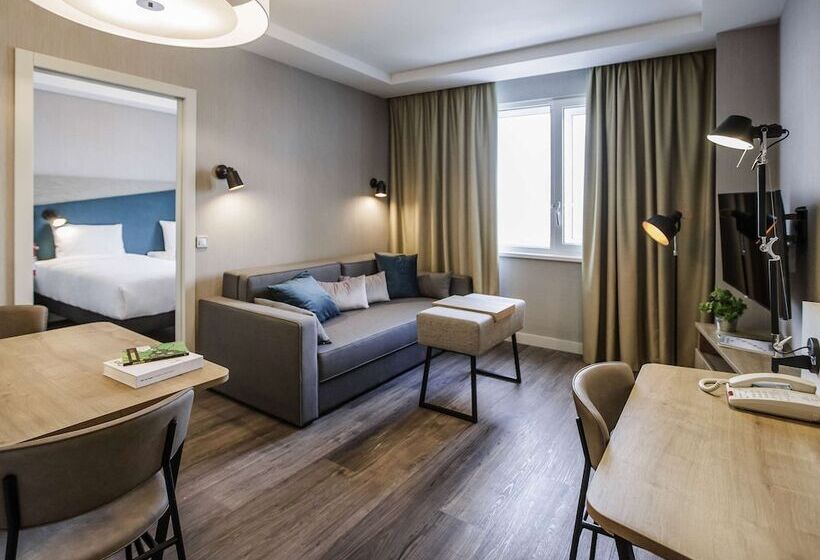 هتل Adagio Kyiv Beresteiska