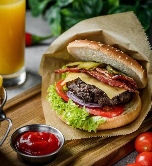 هتل Adagio Kyiv Beresteiska