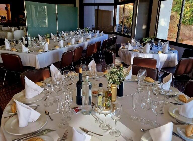 בית מלון כפרי Bruc