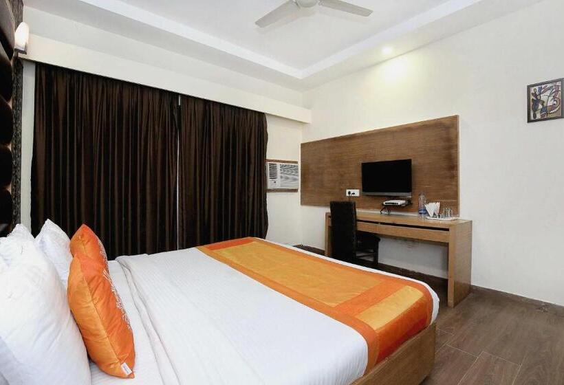 هتل Super Collection O Citi Inn Zirakpur