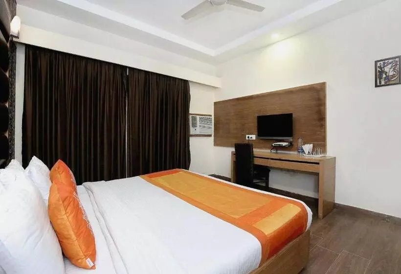 هتل Super Collection O Citi Inn Zirakpur