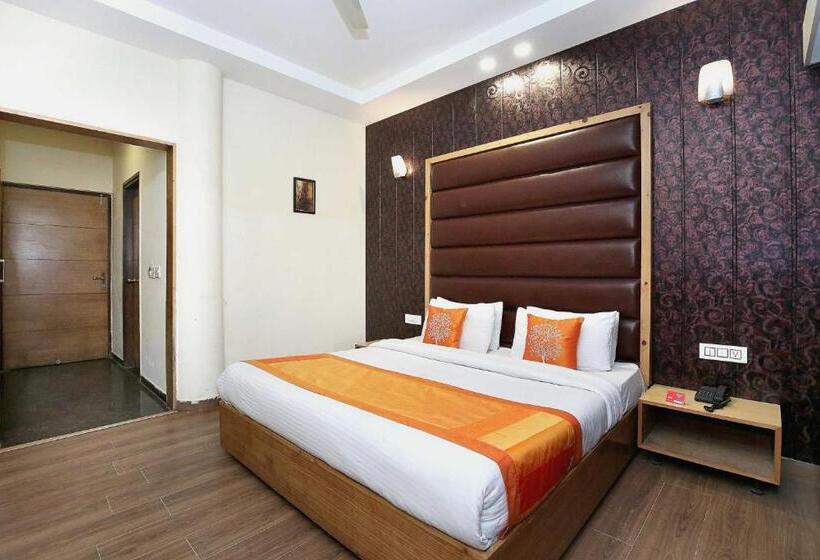 هتل Super Collection O Citi Inn Zirakpur