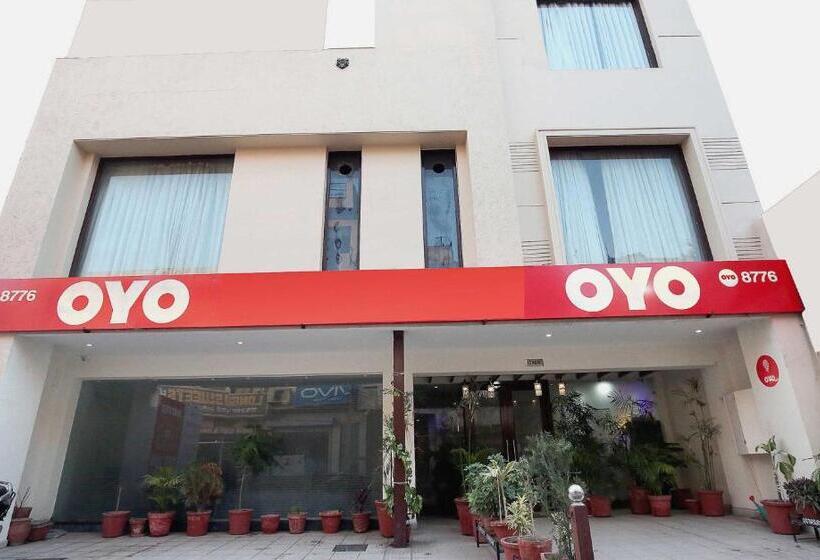 هتل Super Collection O Citi Inn Zirakpur