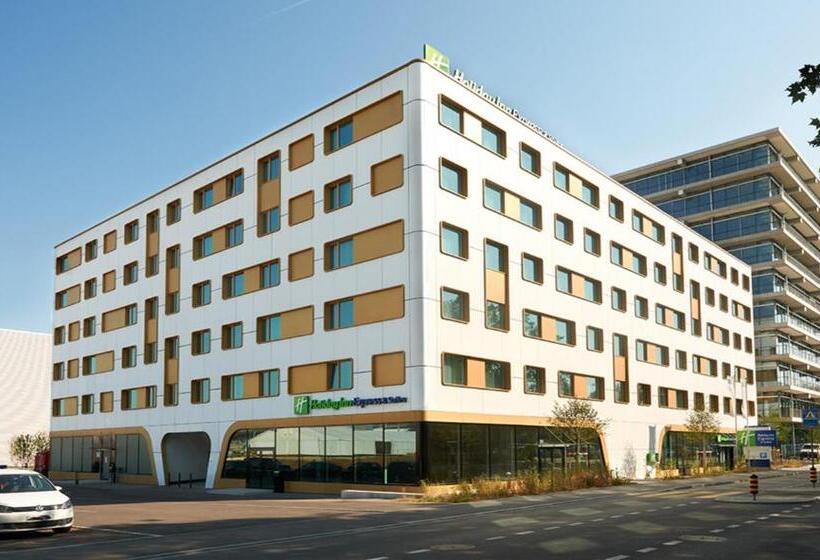 בית מלון כפרי Holiday Inn Express & Suites   Basel   Allschwil, An Ihg