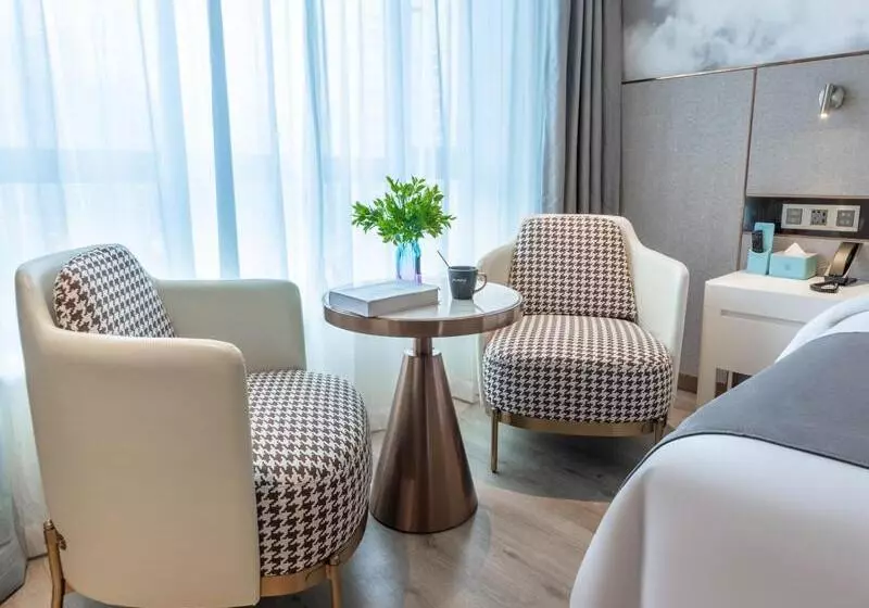 Lanou Hotel Guiyang West Beijing Road Century City