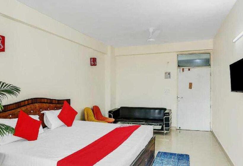 Otel Oyo 70006 Krishna Orchid