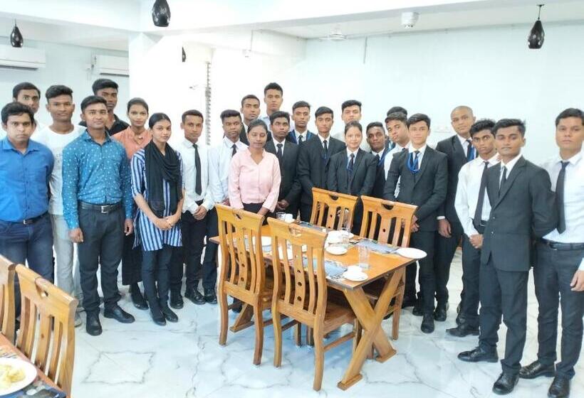 فندق Saan Berhampore