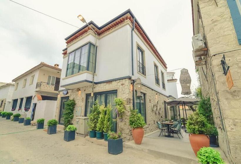 هتل Sulty S Alaçatı