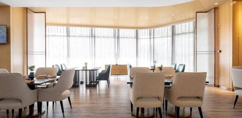 Hotel Wuhu Suning Universal