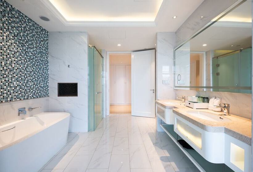 Hotel Wuhu Suning Universal