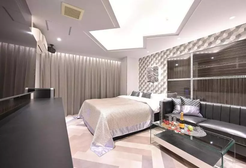 Pasadena レジャーホテル オールインクルーシブ