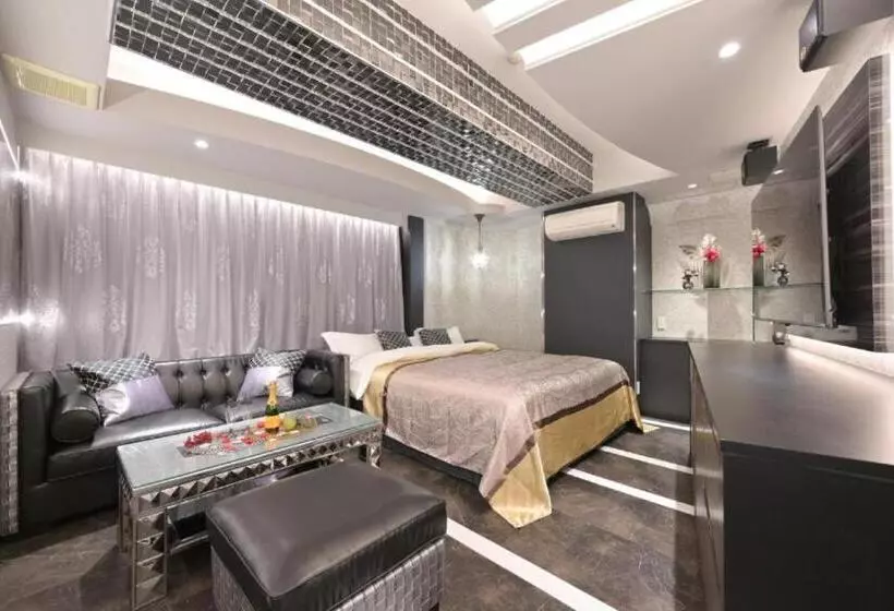 Pasadena レジャーホテル オールインクルーシブ