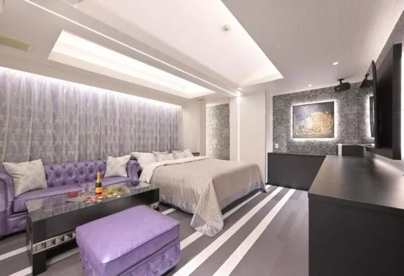 Pasadena レジャーホテル オールインクルーシブ