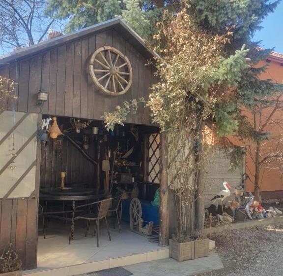 פנסיון Casa Danei