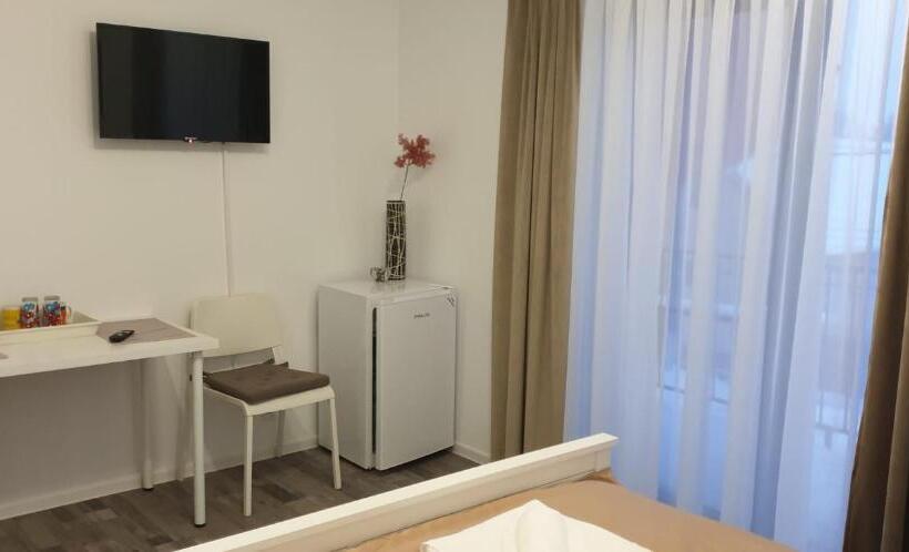 פנסיון Casa Danei