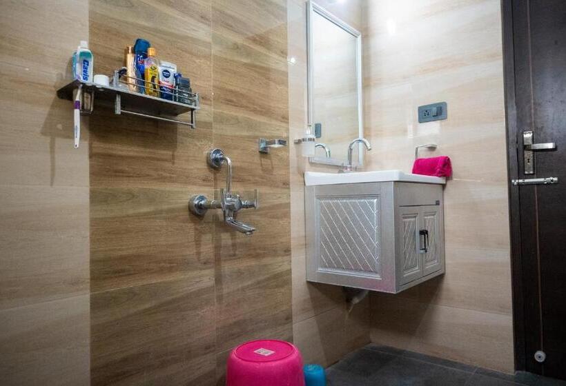 אתר נופש Unique Shantiniketan