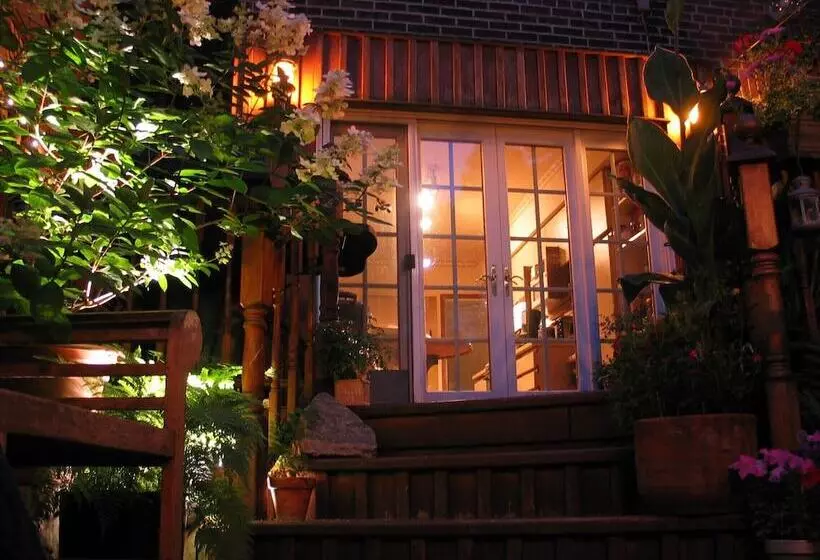 住宿加早餐  A Seaton Dream