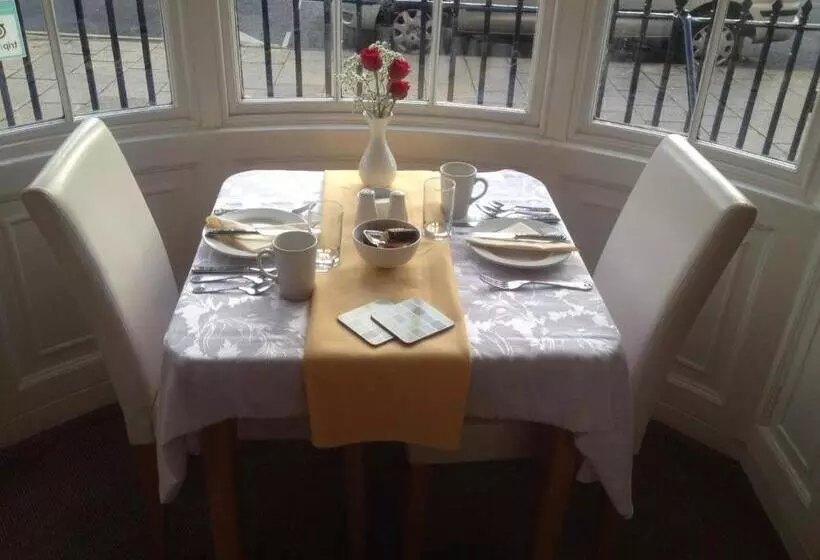 تختخواب و صبحانه Arcadia Guest House