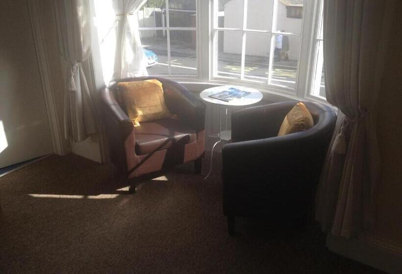 住宿加早餐  Arcadia Guest House