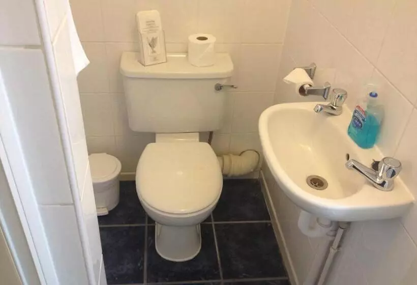 تختخواب و صبحانه Arcadia Guest House