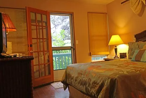 Aamiaismajoitus (B&B) Lava Pond Lodge