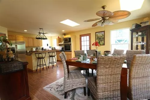 Aamiaismajoitus (B&B) Lava Pond Lodge