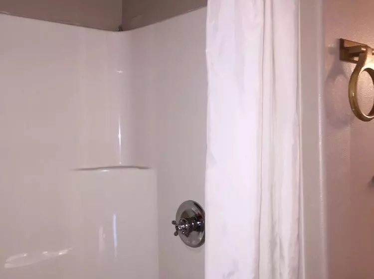 Aamiaismajoitus (B&B) Lava Pond Lodge