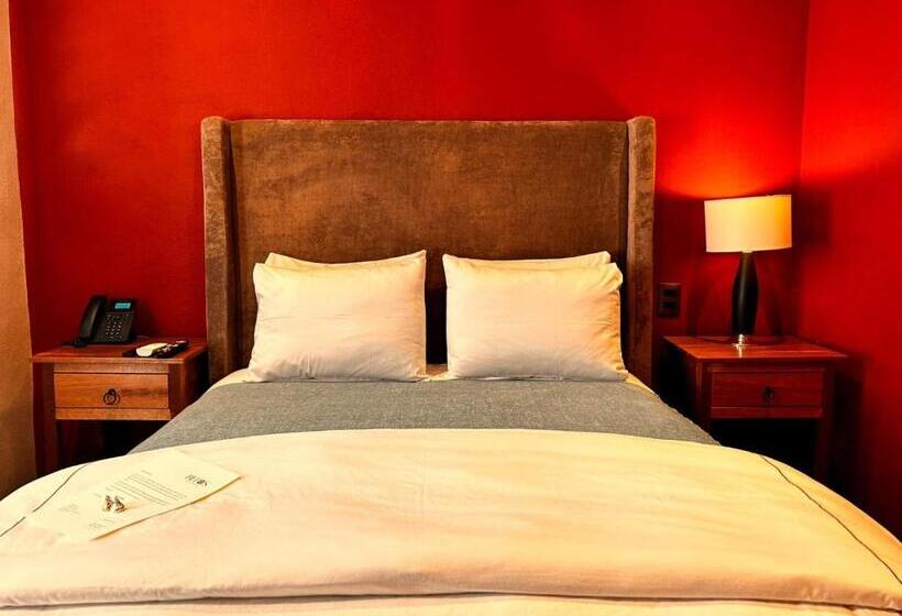 تختخواب و صبحانه Bito S Hotel Boutique