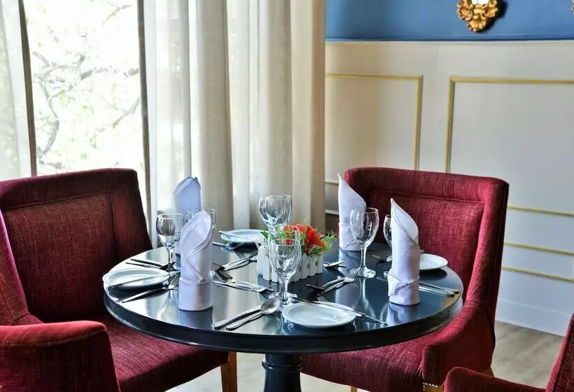 تختخواب و صبحانه Cresta Jameson