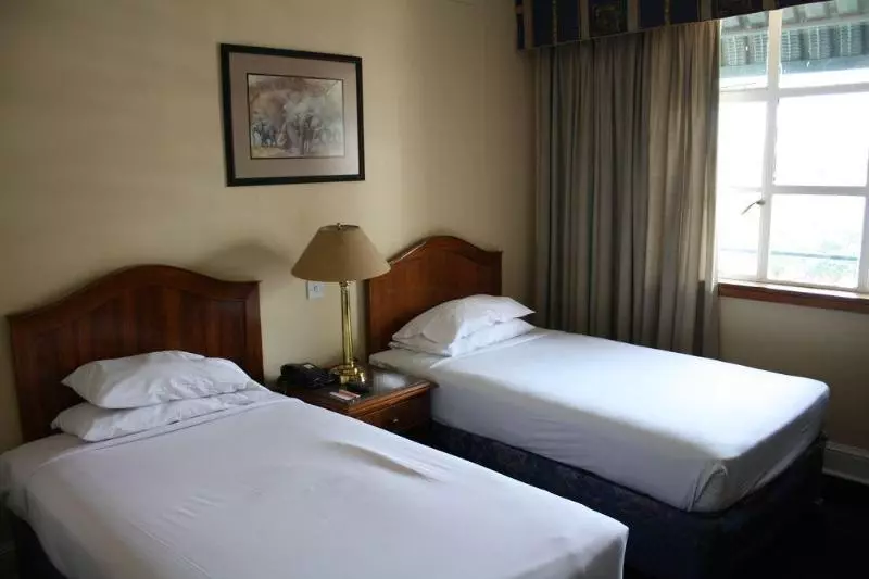 تختخواب و صبحانه Cresta Jameson