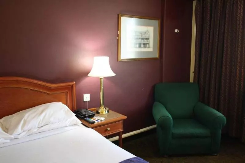 تختخواب و صبحانه Cresta Jameson