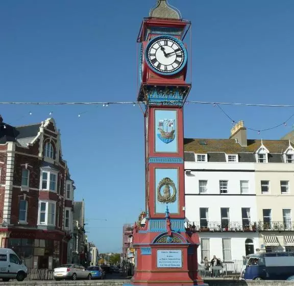 ベッドアンドブレックファースト Crofton Guest House