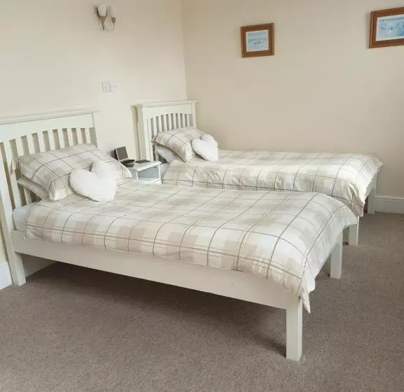 ベッドアンドブレックファースト Crofton Guest House