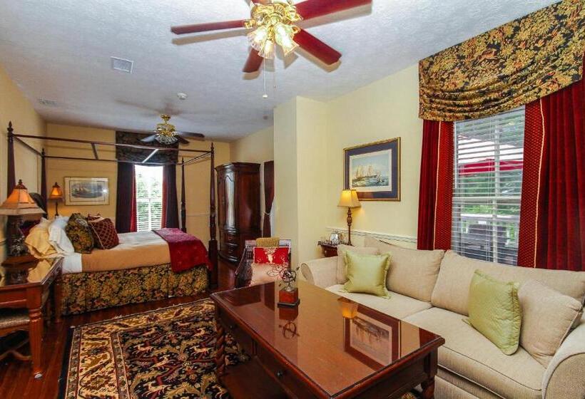 The Kenwood Inn Oldest Bed And Breakfast, St Augustine Historic District