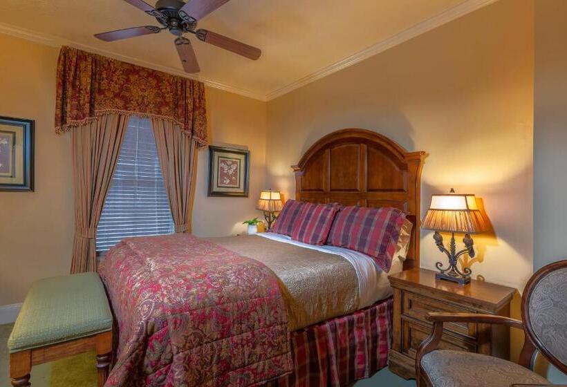 The Kenwood Inn Oldest Bed And Breakfast, St Augustine Historic District