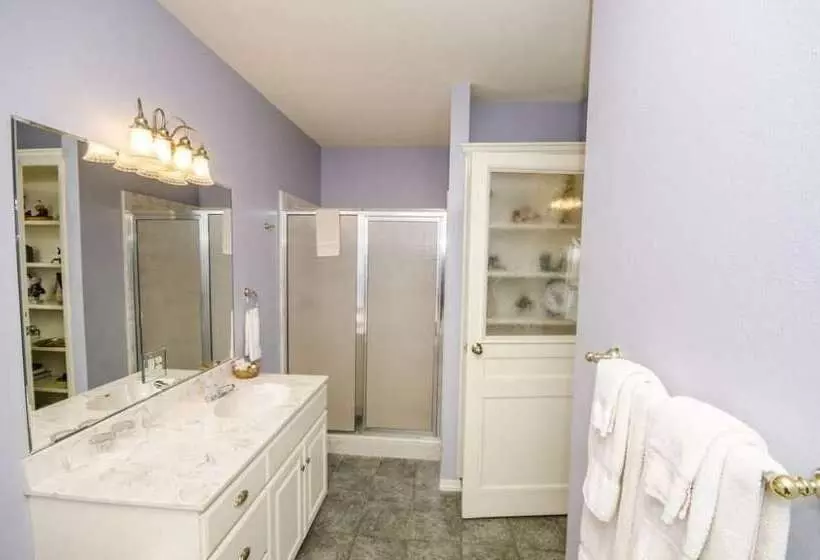 צימר Messina Hof Winery & Resort