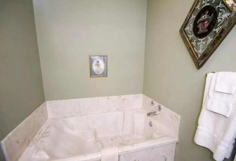 צימר Messina Hof Winery & Resort