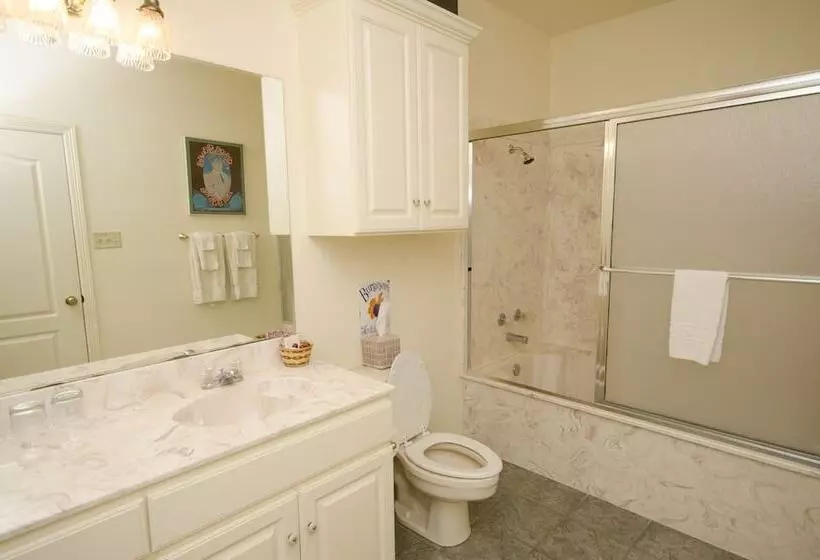 צימר Messina Hof Winery & Resort