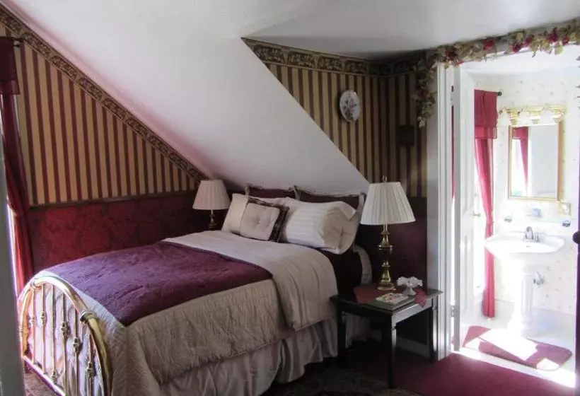 민박 Nicholson House Inn & Spa